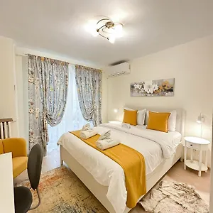 Sunrise Center Bucarest